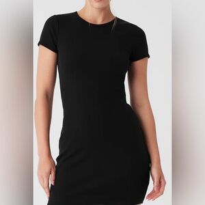 Evenly June black t-shirt dress  XL with lettuce leaf sleeve short sleeve